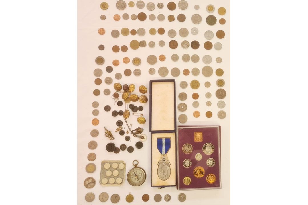 UK proof set of coins, loose coins, buttons, compass and a silver masonic medal - Image 1 of 10