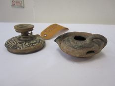 Greek South Italian lid from a Lekanis, with stylised anthemion decoration, circa 3rd century BC,