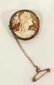 Gold-mounted circular cameo brooch, 2.5cm diameter approx, marks worn possibly 18ct