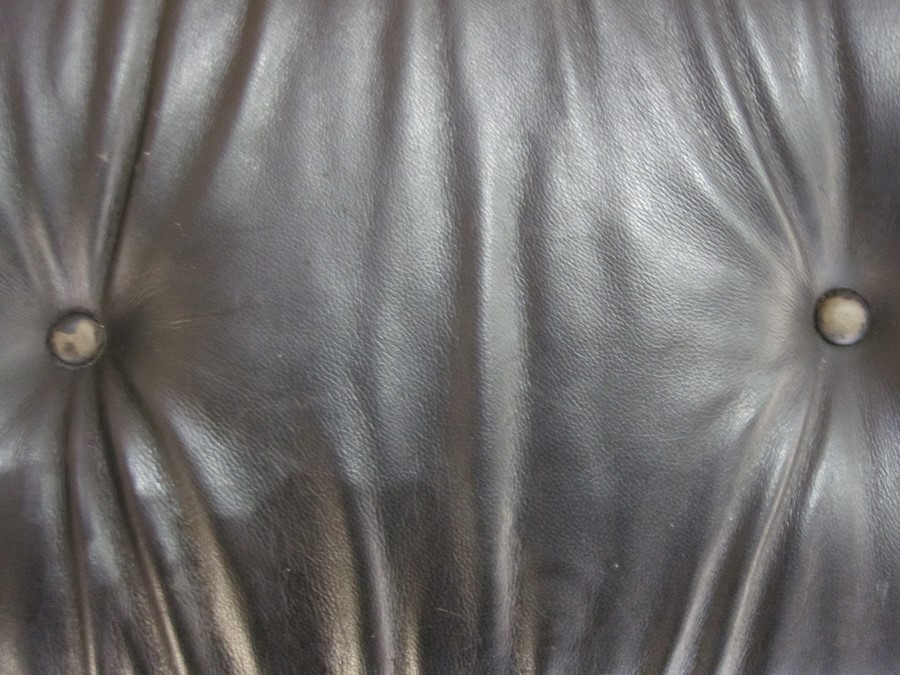 Charles and Ray Eames lounge chair and ottoman, Herman Miller Collection in black leather, unmarked, - Image 19 of 19