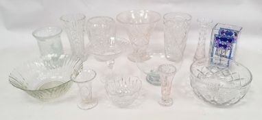 Assorted glassware to include wines, bowls, vases, etc (1 shelf)