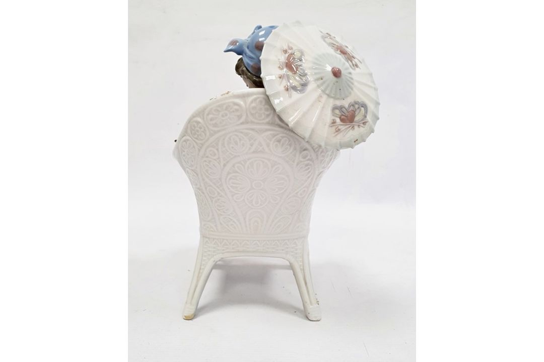 Lladro porcelain table lamp in the form of girl and puppy beside tree trunk, 12cm high and Lladro - Image 12 of 21