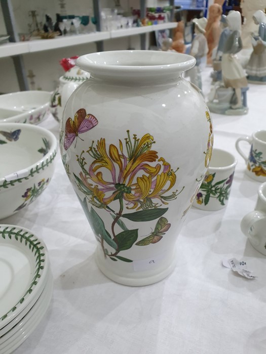 Two Portmeirion rectangular casserole dishes, teapot, circular dish, six coffee cups and saucers and - Image 11 of 14