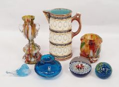 Assorted glassware to include paperweight, squat vase, further vase, Wedgwood majolica jug marked '