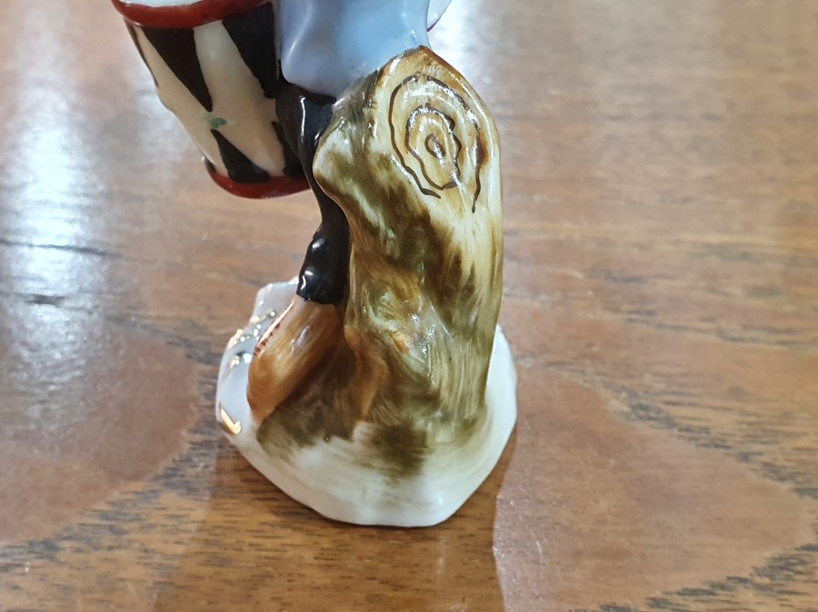 Limoges porcelain cachou box in the form of a rabbit with vegetable, 8cm high and continental - Image 8 of 26