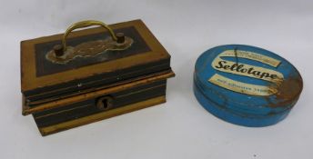 Assorted British coinage to include 1920's crowns, various pennies, shillings, etc (1 box)