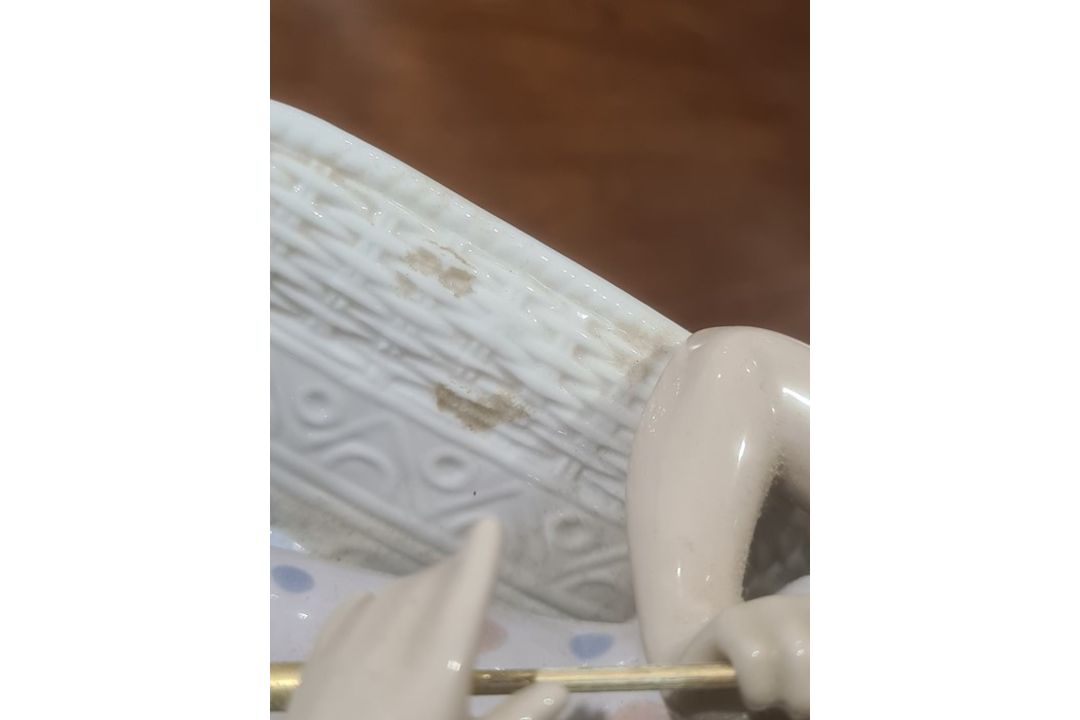 Lladro porcelain table lamp in the form of girl and puppy beside tree trunk, 12cm high and Lladro - Image 16 of 21