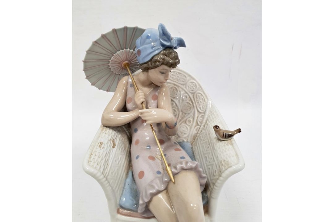 Lladro porcelain table lamp in the form of girl and puppy beside tree trunk, 12cm high and Lladro - Image 9 of 21