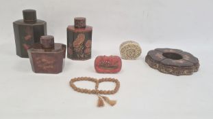 Eastern lacquer ogee shaped circular tray  fitted four lidded shaped boxes, 20cm diameter, three