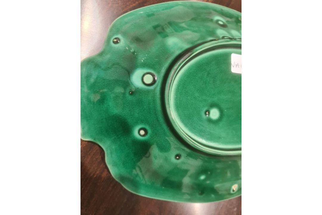 Pair 19th century Thomas Till green glazed majolica dessert plates and matching oval dish, 29cm wide - Image 2 of 10