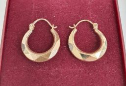 Pair 9ct gold faceted loop earrings, 1g