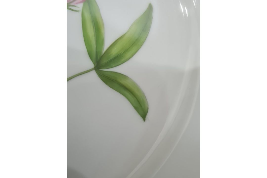 Royal Copenhagen porcelain plate painted with 'Trifolium Alpestre', having shaped gilt and pierced - Image 20 of 21