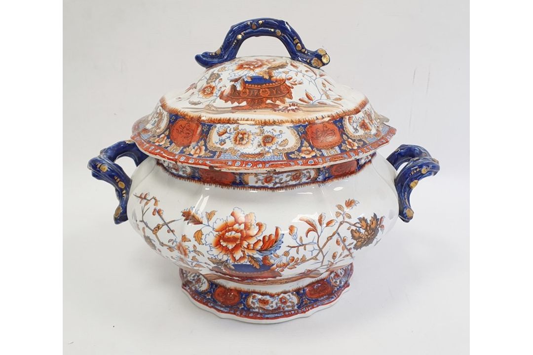 19th century Alcocks Indian ironstone two-handled soup tureen and cover and pair matching soup - Image 3 of 11