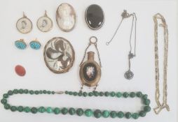 A malachite graduated beaded necklace, a banded agate brooch (broken clasp), pair Victorian gold