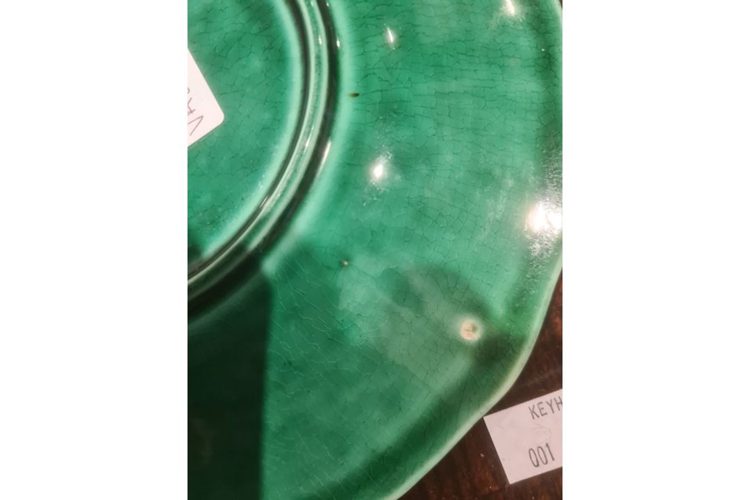 Pair 19th century Thomas Till green glazed majolica dessert plates and matching oval dish, 29cm wide - Image 4 of 10