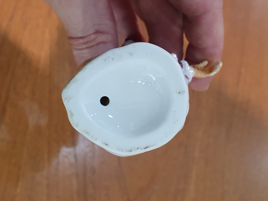 Limoges porcelain cachou box in the form of a rabbit with vegetable, 8cm high and continental - Image 13 of 26