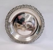 A 1930s Eygptian silver circular dish, pierced leaf border, marked to base 900 and date letter L,