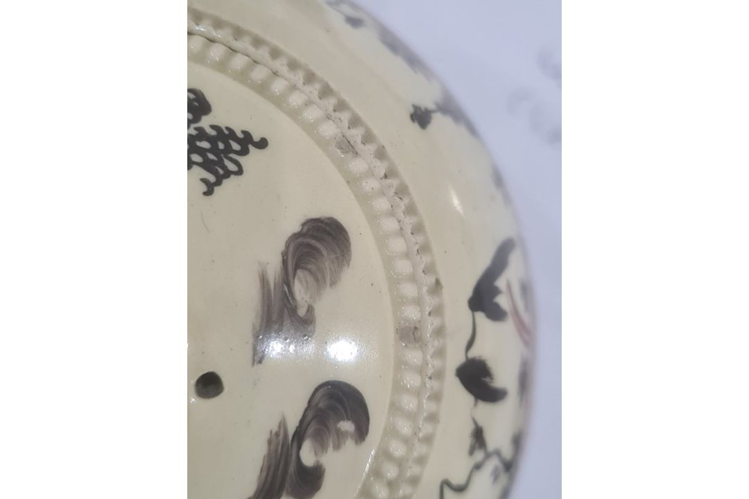 18th century English creamware teapot, the bulbous body with chinoiserie lakeside landscape in - Image 3 of 10