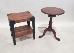 Modern two-tier side table, the rectangular top with iron legs and shelf undertier and a modern