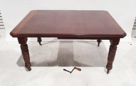 Late 19th/early 20th century mahogany extending dining table, the rectangular top with moulded edge,