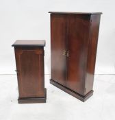 Modern CD unit and one further and contents of approximately 200 CDs (2)  Condition ReportPictures