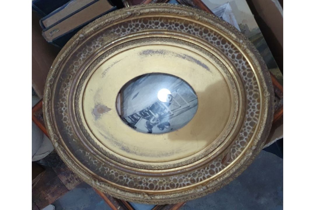 Photograph of a Vickers Victoria III, gilt picture frames and assorted prints and pictures (1 box) - Image 12 of 12