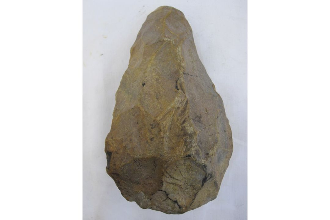 Mesolithic flint-axe, 16cm approx.  This item is from the collection of Lionel Walrond.  Lionel - Image 2 of 4