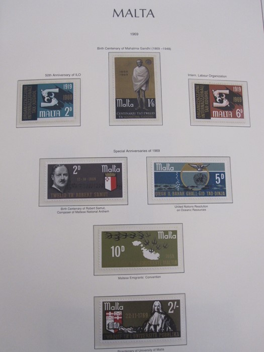 Album of Malta stamps, page of 1/2d 1860 through to 1966 appears complete, includes 1922 10s - Image 18 of 21
