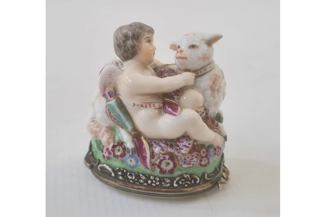 19th century French porcelain figural bonbonniere in Chelsea style modelled with cupid and a - Image 1 of 19