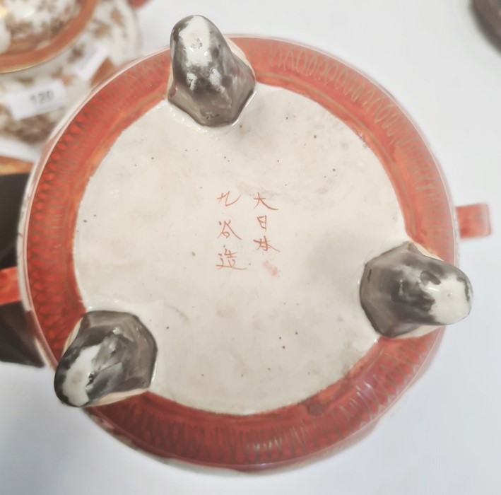 Pair Japanese Kutani earthenware koros, each with domed lid having temple lion finial, the bulbous - Image 13 of 28