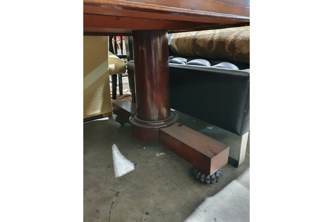 Late 19th/early 20th century large mahogany desk with leather inset top rectangular with rounded - Image 16 of 28