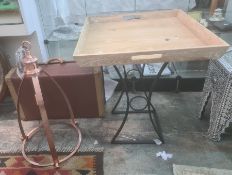 Modern tray-top table and two chairs, modern light fitting and a suitcase (5)