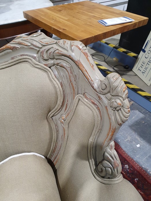 Modern French-style beige painted and upholstered curved three-seat sofa and cushions Condition - Image 14 of 24