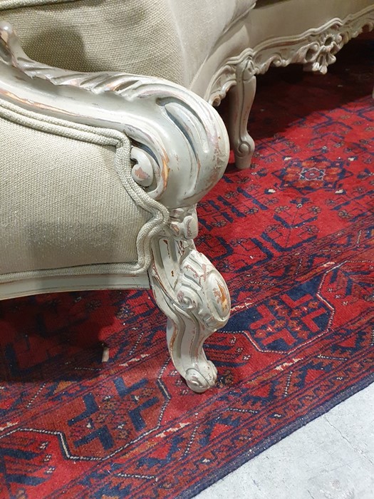 Modern French-style beige painted and upholstered curved three-seat sofa and cushions Condition - Image 23 of 24