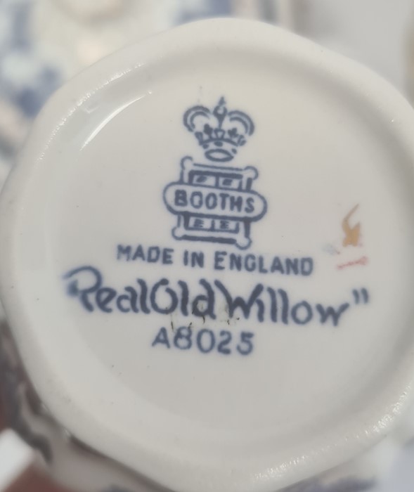 Booths Real Old Willow blue, white and gilt dinner service to include set of graduated meat - Image 2 of 3