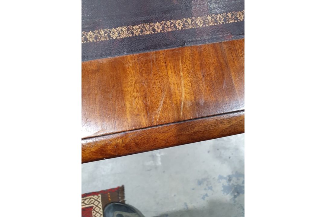 Late 19th/early 20th century large mahogany desk with leather inset top rectangular with rounded - Image 10 of 28