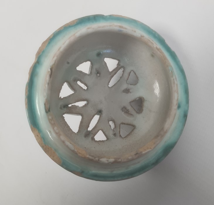 Isnik covered vase, baluster-shaped with pierced cover, rows of lozenge and stylised flowerheads - Image 7 of 8