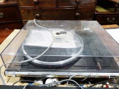 Garrard Quartz DDQ550 electronic turntable and an Ariston integrated amplifier (2)