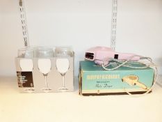 Quantity Lladro-type ballerina figures, Nao figure girl with dove, quantity decorative ceramic items