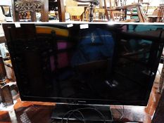 Panasonic flatscreen TV, model no. TX-L32E5B, 32