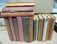 Quantity of volumes by Georgette Heyer (1 box)