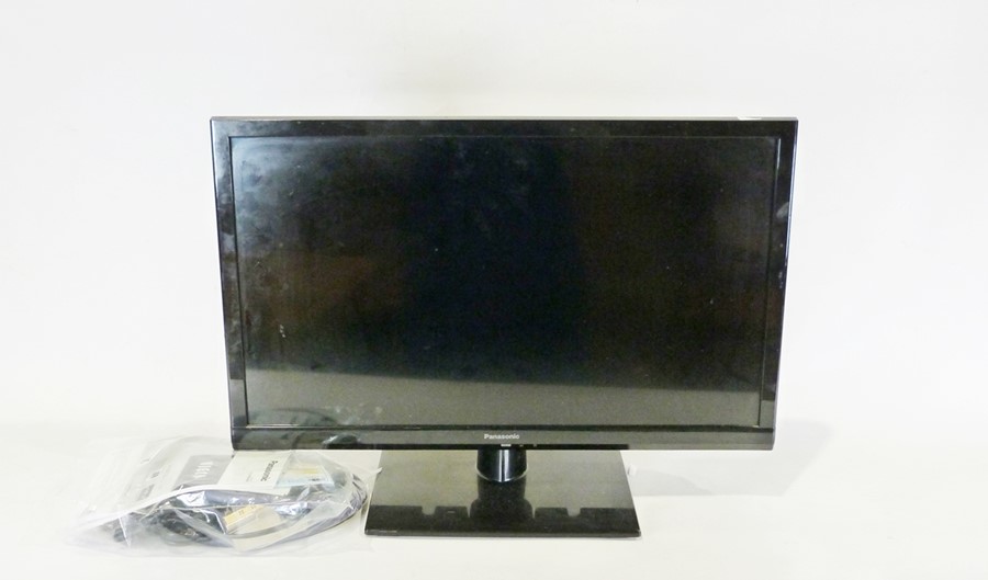 24" Panasonic Viera LED television, TX 24D S 500 B