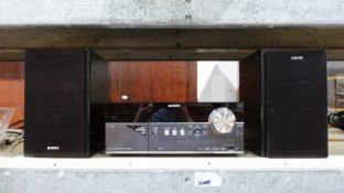 Sony micro hifi system CNT-MX550I and Ipod (160Gb)