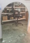 Arch-top frameless mirror