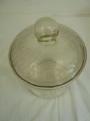 'Smiths Crisps' advertising glass jar (af)