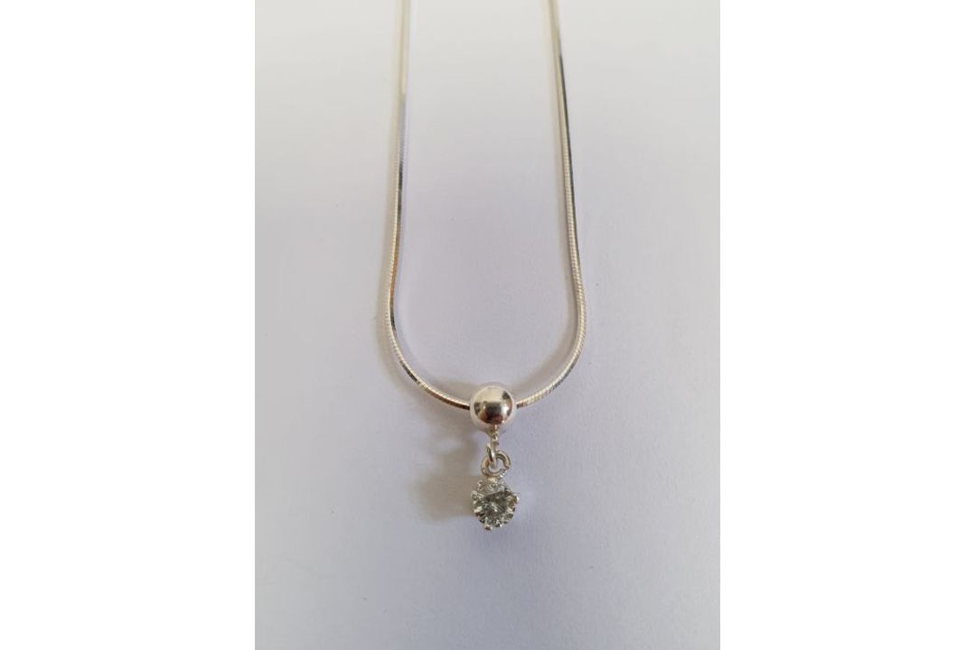 Solitaire diamond drop pendant, claw-set in silver mount, on fine chain, the stone approx 0.10ct - Image 3 of 4
