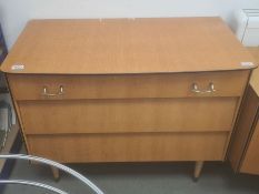 Avalon Yatton oak bedroom suite to include chest of three drawers, dressing table and wardrobe