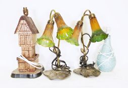 Wooden table lamp in the form of a medieval building and two further modern table lamps (3)