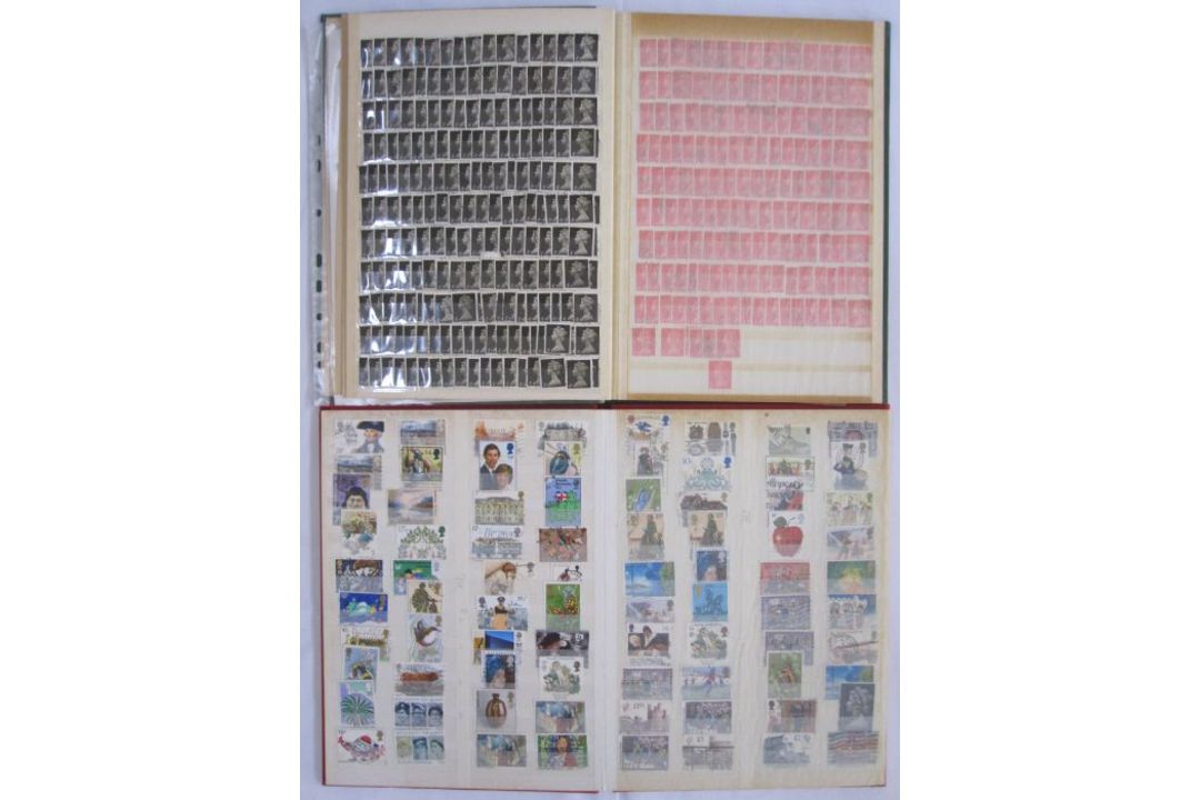 Bag of 15 albums/stockbooks including printed Windsor album and a few stamps in most items (1 box) - Image 3 of 5