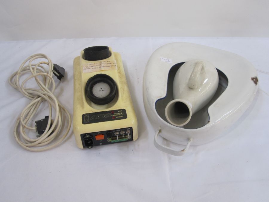 Ferodo brake testing meter with boxed floor-mounting block, a test meter Type D, the MoD Kit ( - Image 2 of 2